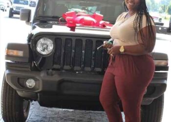 Nurse with Jeep Wrangler