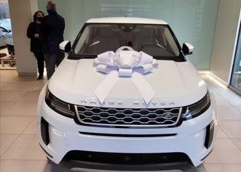 White Range Rover